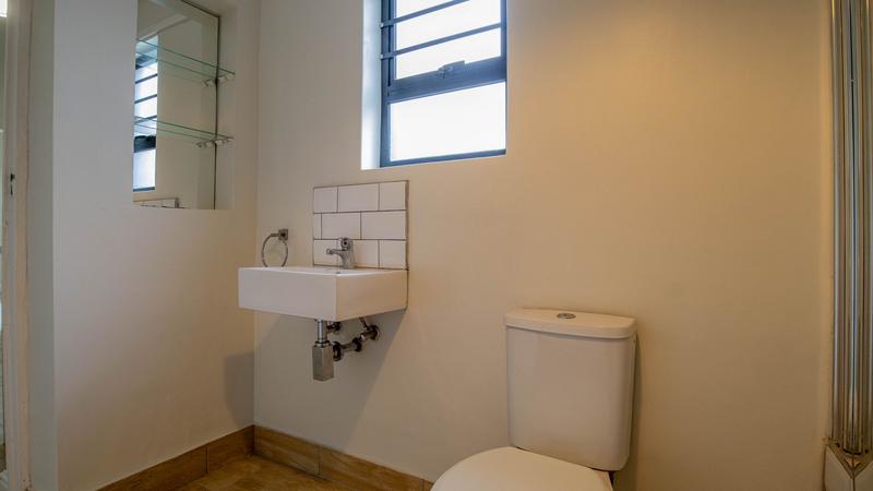 2 Bedroom Property for Sale in Woodstock Western Cape